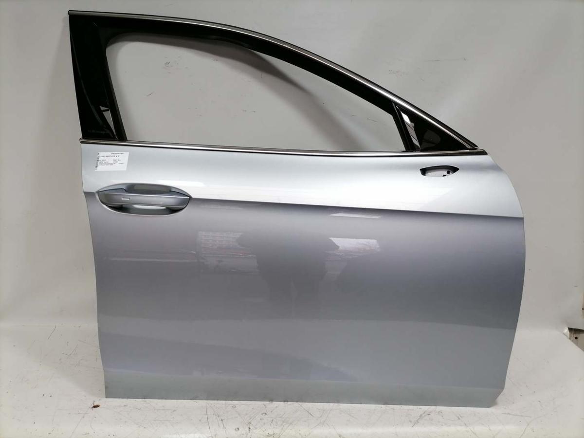 VW Passat B9 original Tür vorn rechts LM7P Oyster Silver Rohbau Bj.2024